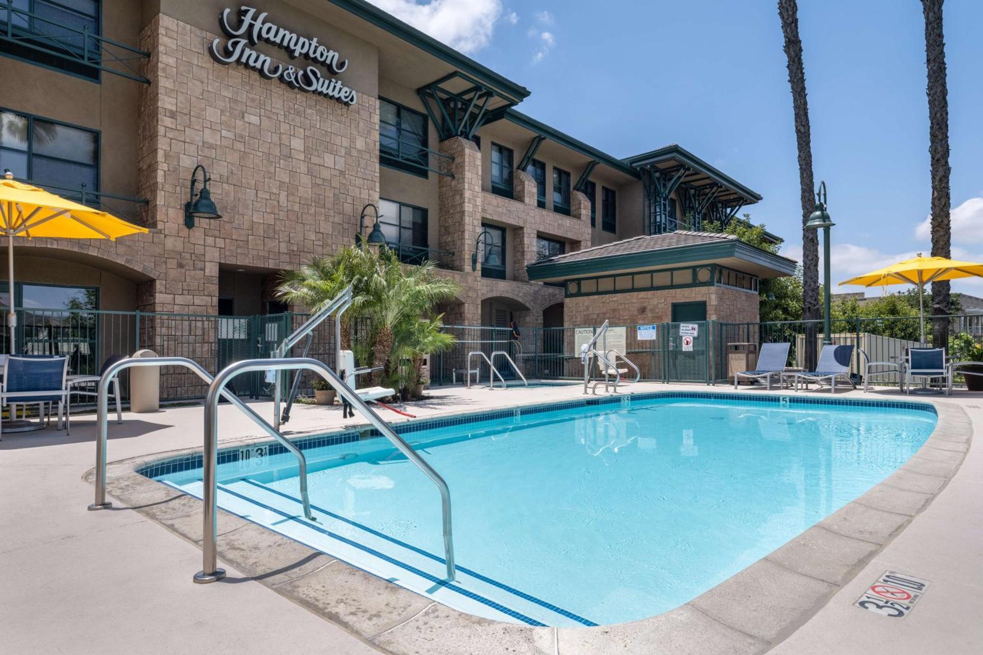 Hampton Inn & Suites Agoura Hills Exterior foto